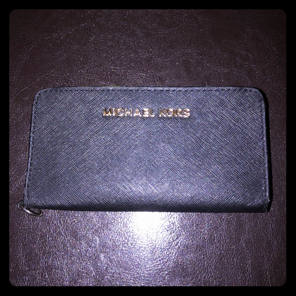 Michael Kors wallet